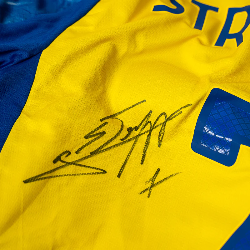 Maglia Gara Away 25/26 autografata da Strefezza 7 - Parma Calcio - Image 2